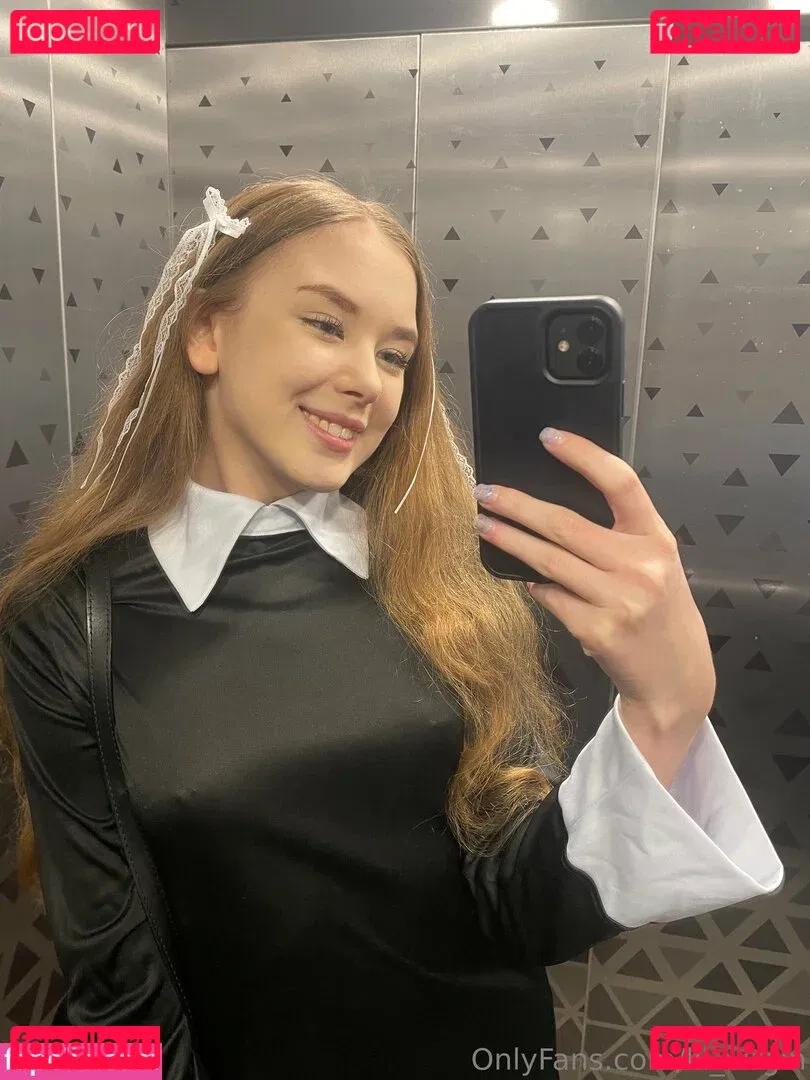 lil_virgin Onlyfans Photo Gallery 