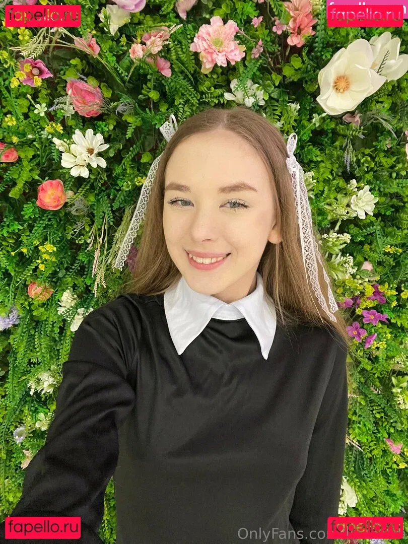 lil_virgin Onlyfans Photo Gallery 