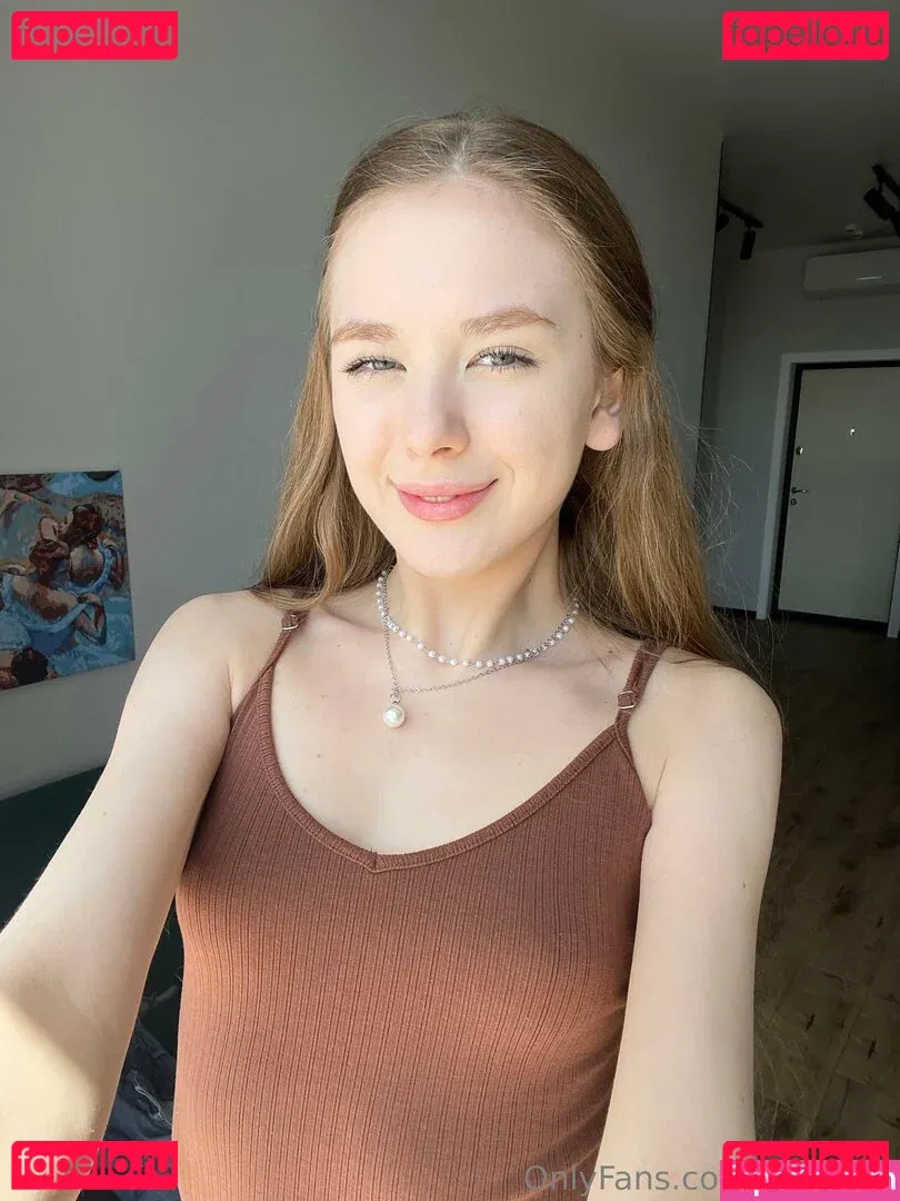 lil_virgin Onlyfans Photo Gallery 