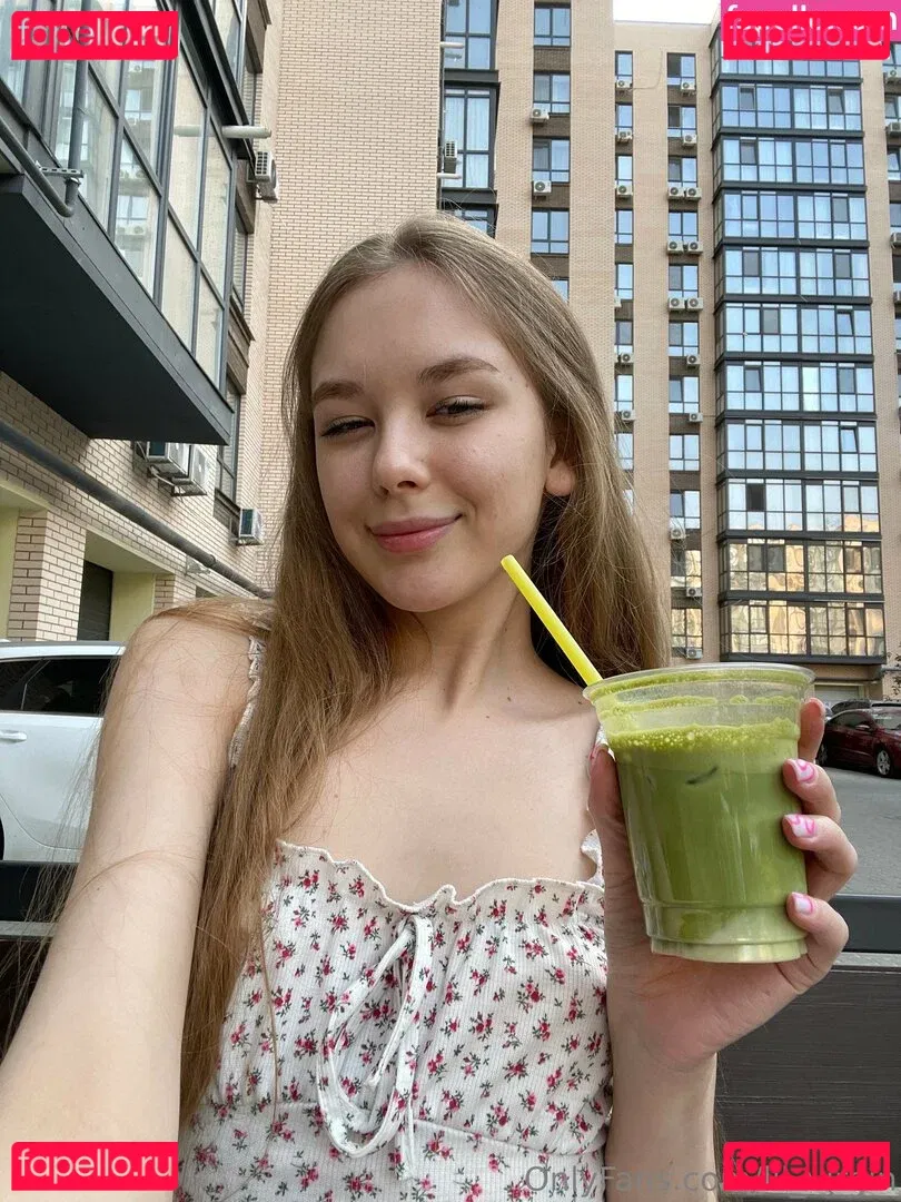 lil_virgin Onlyfans Photo Gallery 