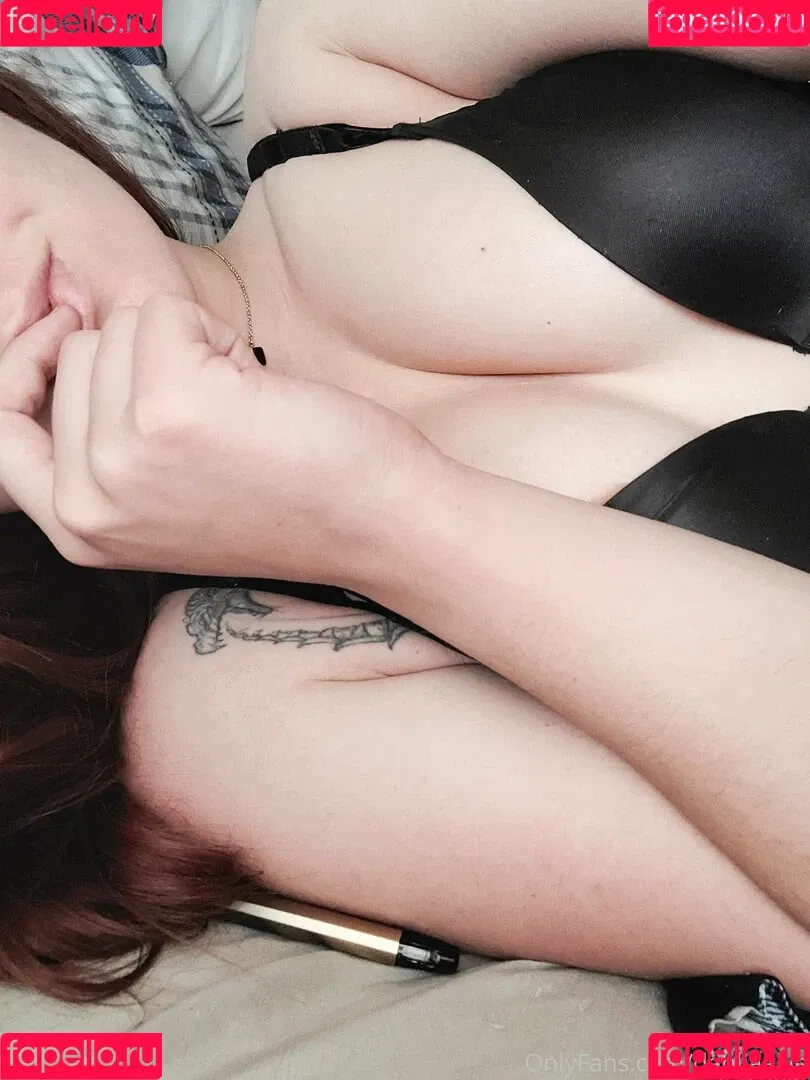 dahliaellie Onlyfans Photo Gallery 