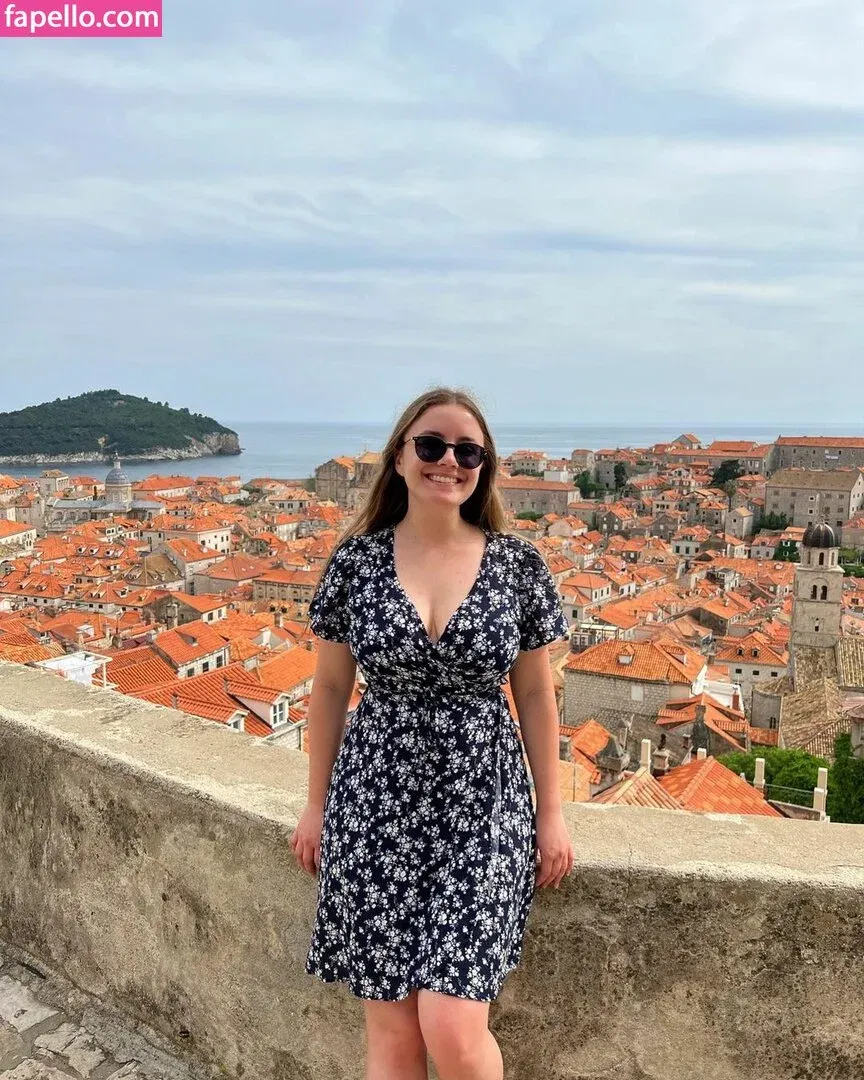 Adventures And Naps Onlyfans Photo Gallery 