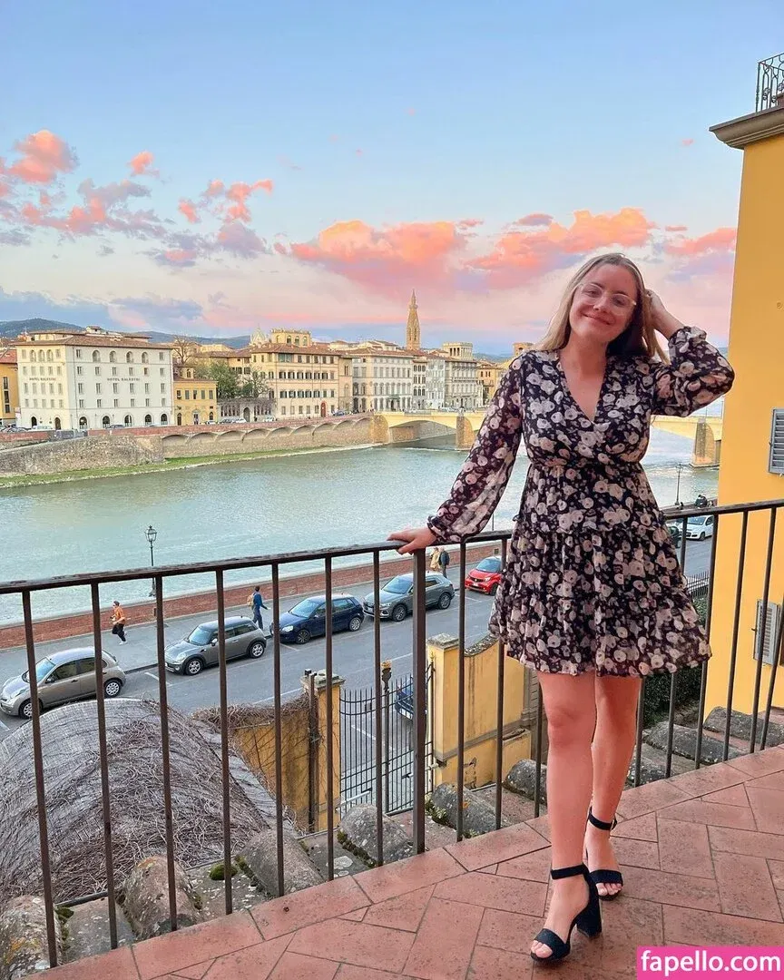 Adventures And Naps Onlyfans Photo Gallery 