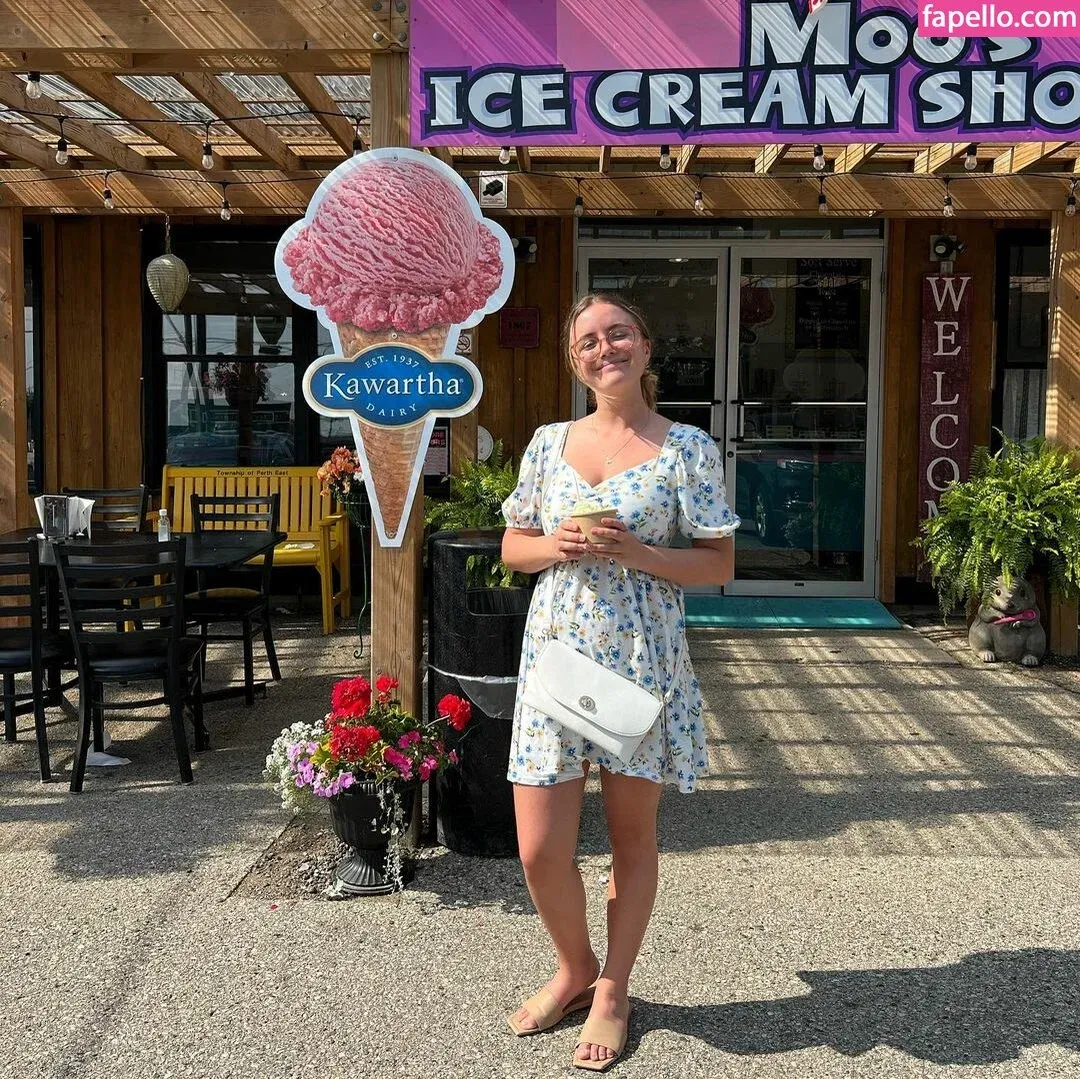 Adventures And Naps Onlyfans Photo Gallery 