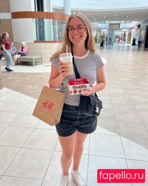 Adventures And Naps Onlyfans Photo Gallery 