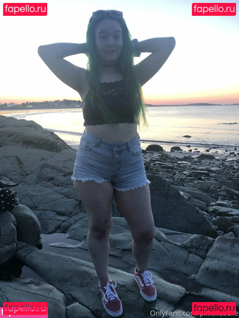 pixxxiebelle Onlyfans Photo Gallery 