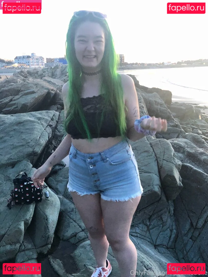 pixxxiebelle Onlyfans Photo Gallery 