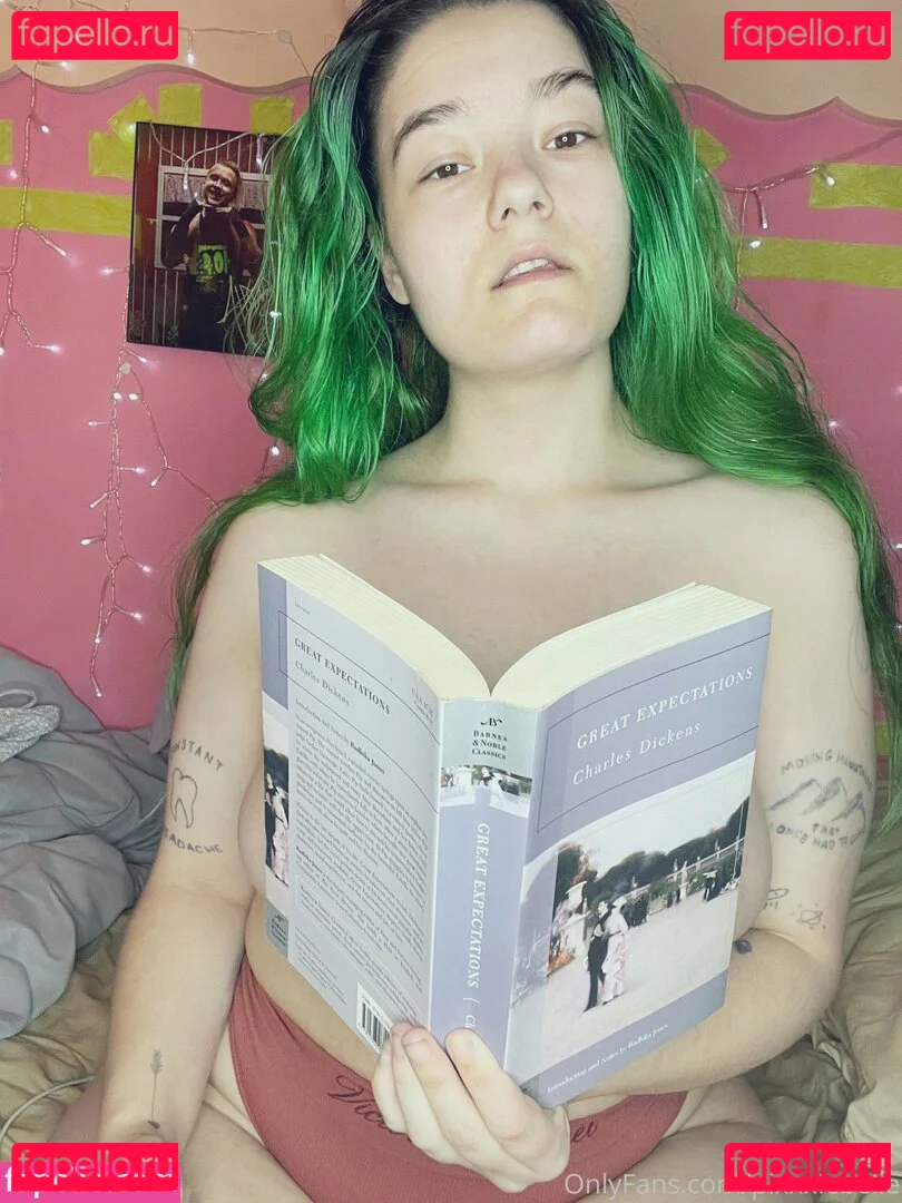 pixxxiebelle Onlyfans Photo Gallery 