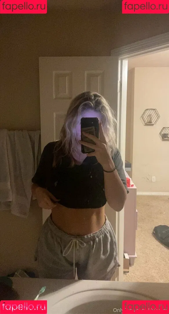 lilyhazex Onlyfans Photo Gallery 