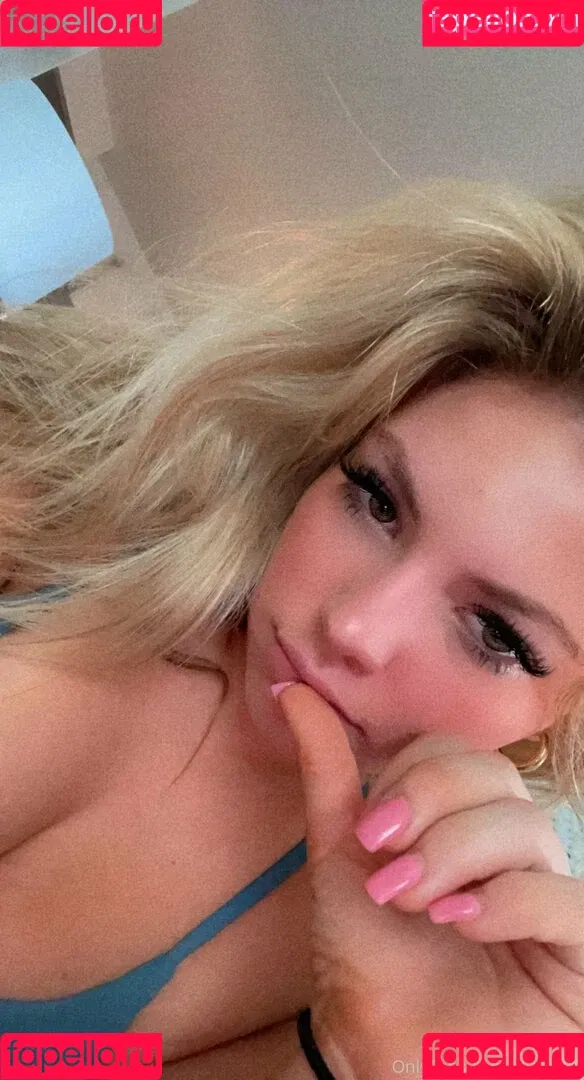 lilyhazex Onlyfans Photo Gallery 