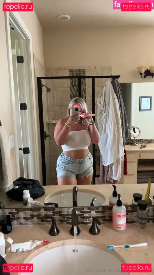 lilyhazex Onlyfans Photo Gallery 