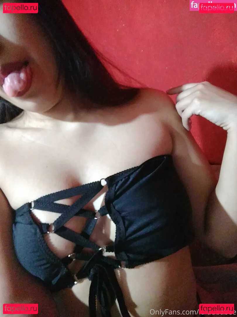 egirlulu Onlyfans Photo Gallery 