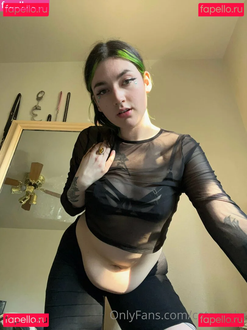 catsncake Onlyfans Photo Gallery 