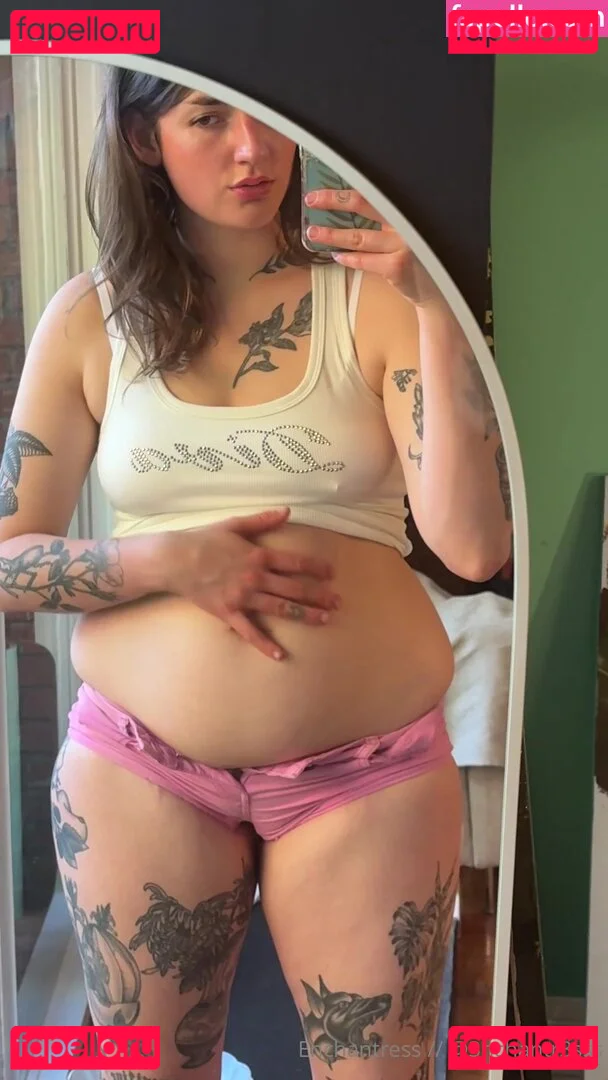 catsncake Onlyfans Photo Gallery 