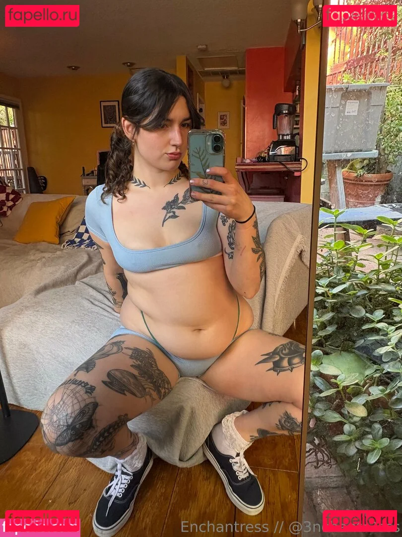 catsncake Onlyfans Photo Gallery 