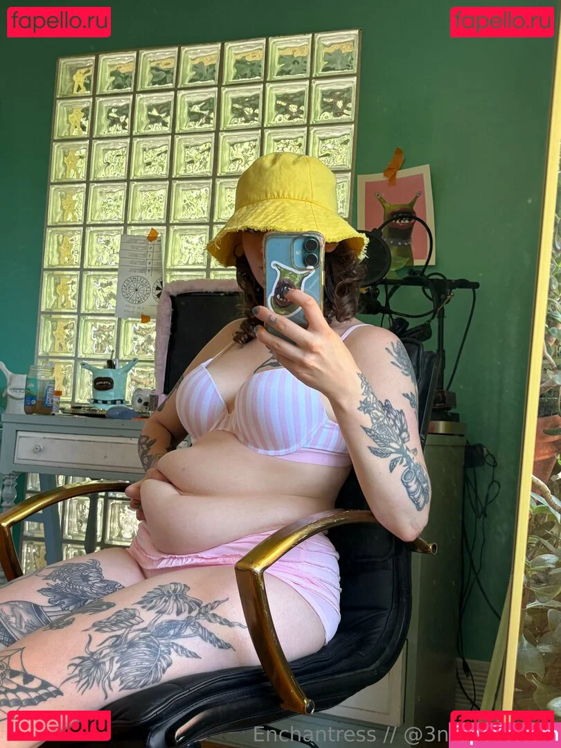 catsncake Onlyfans Photo Gallery 