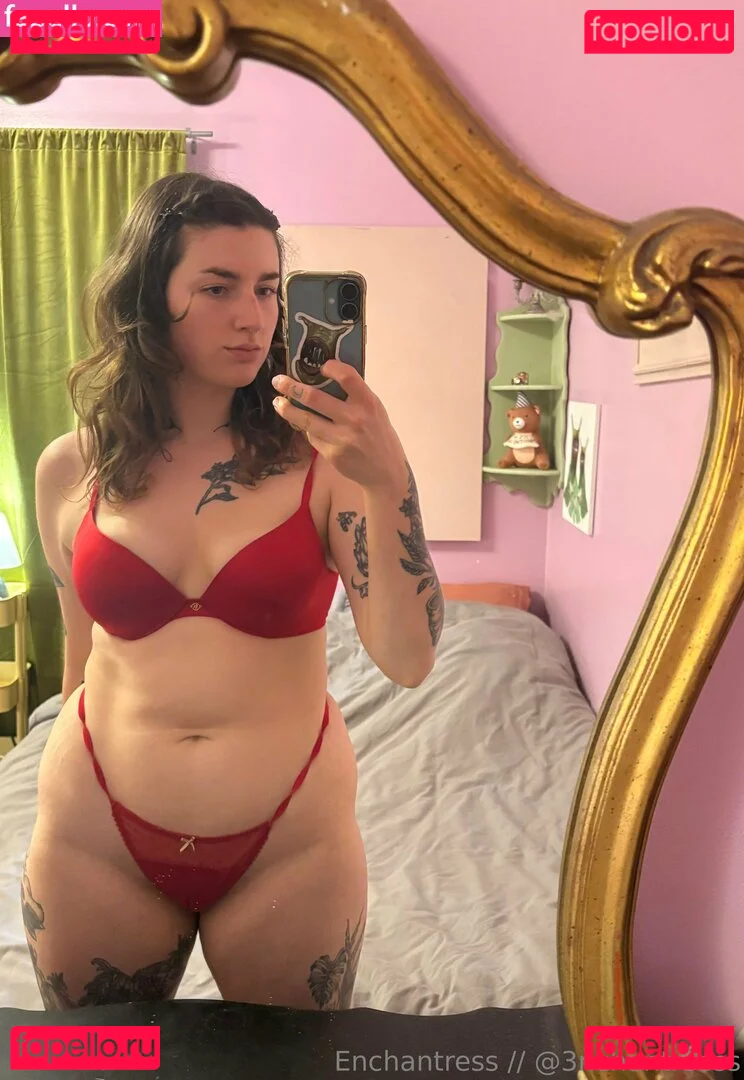 catsncake Onlyfans Photo Gallery 