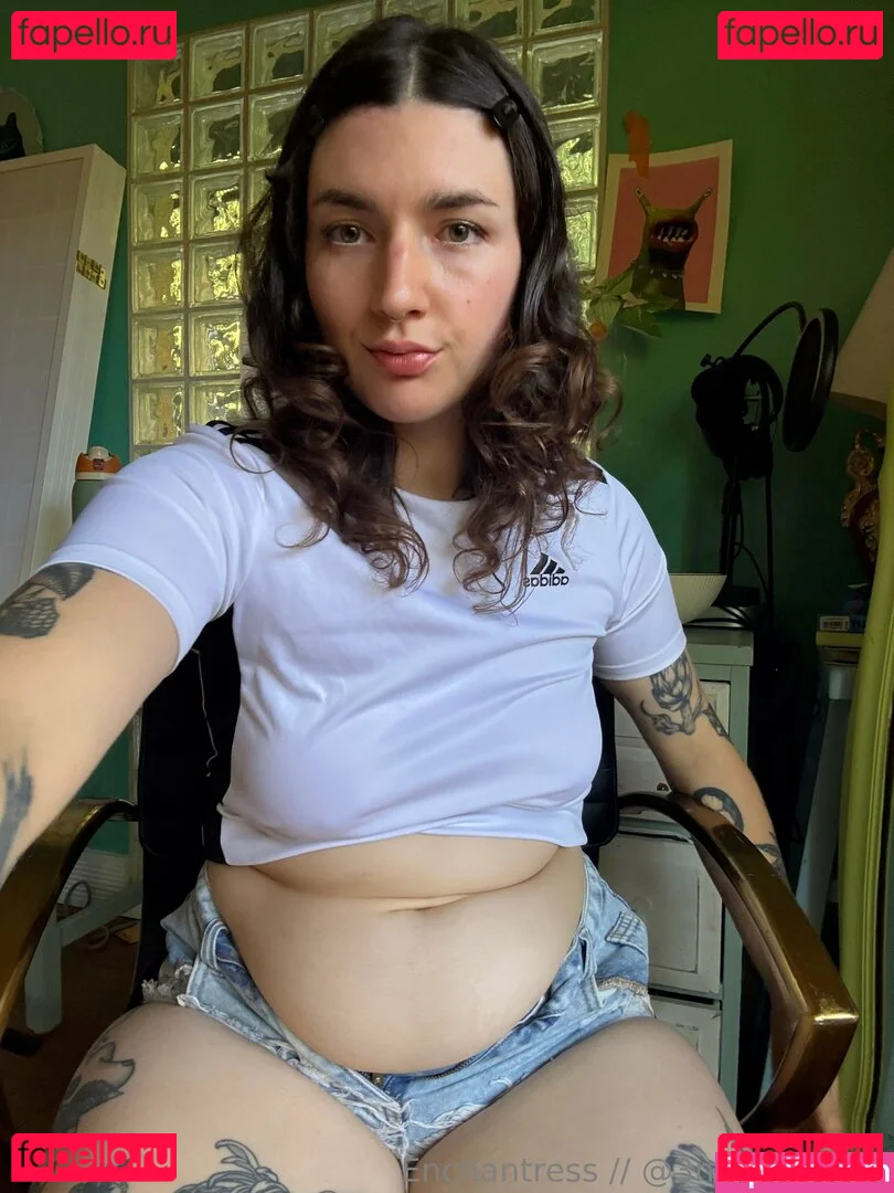 catsncake Onlyfans Photo Gallery 