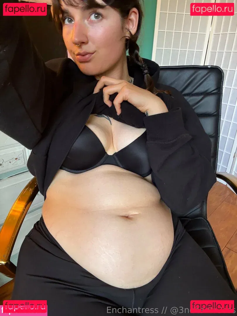 catsncake Onlyfans Photo Gallery 