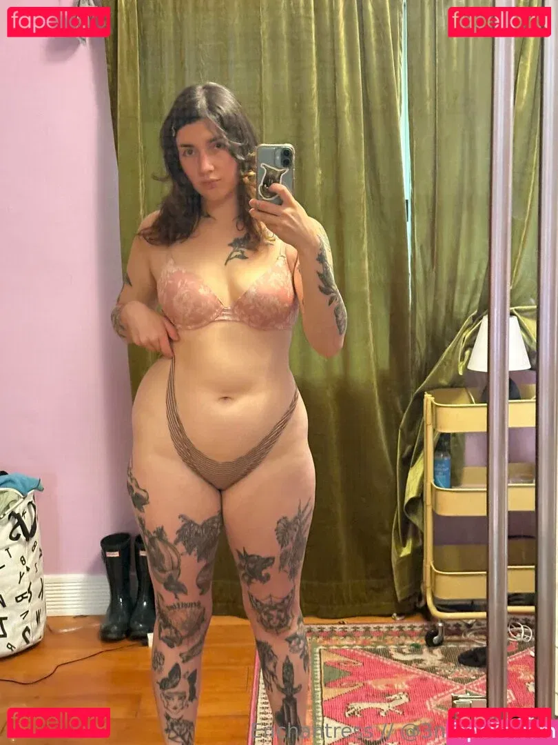 catsncake Onlyfans Photo Gallery 