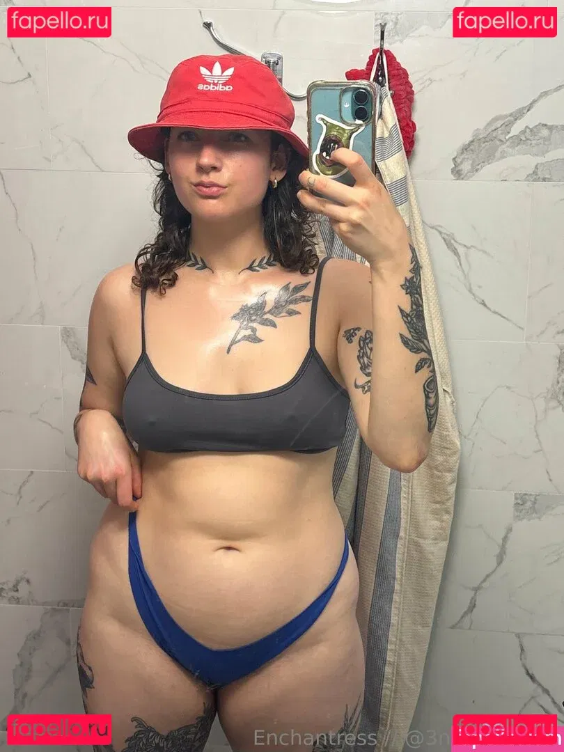 catsncake Onlyfans Photo Gallery 