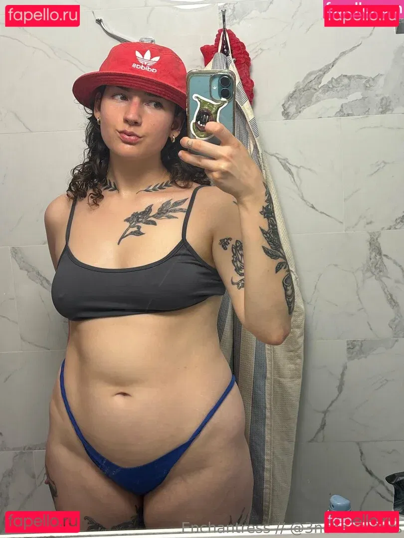 catsncake Onlyfans Photo Gallery 