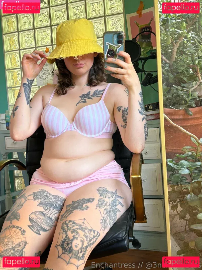 catsncake Onlyfans Photo Gallery 