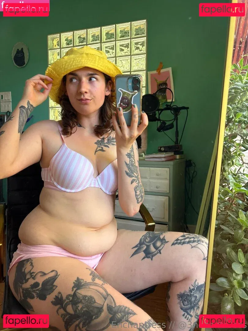 catsncake Onlyfans Photo Gallery 