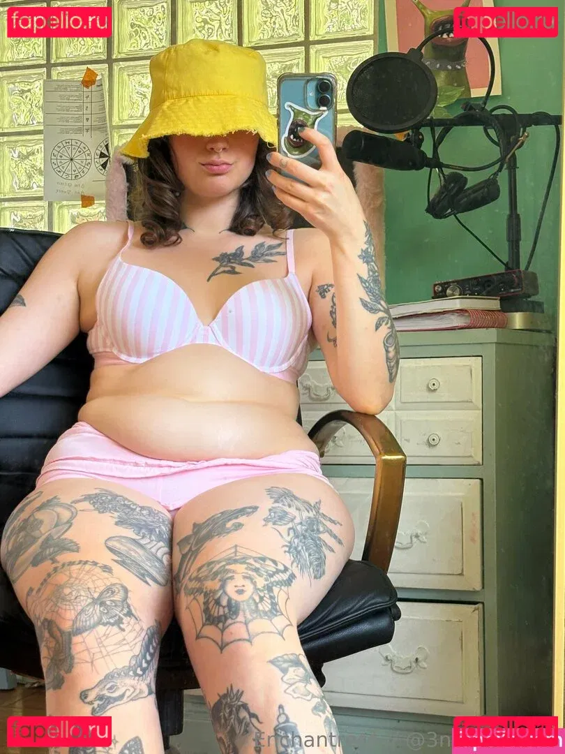 catsncake Onlyfans Photo Gallery 