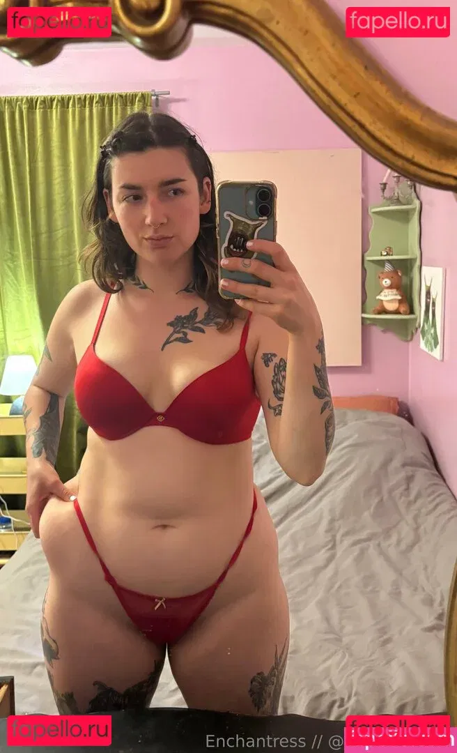 catsncake Onlyfans Photo Gallery 