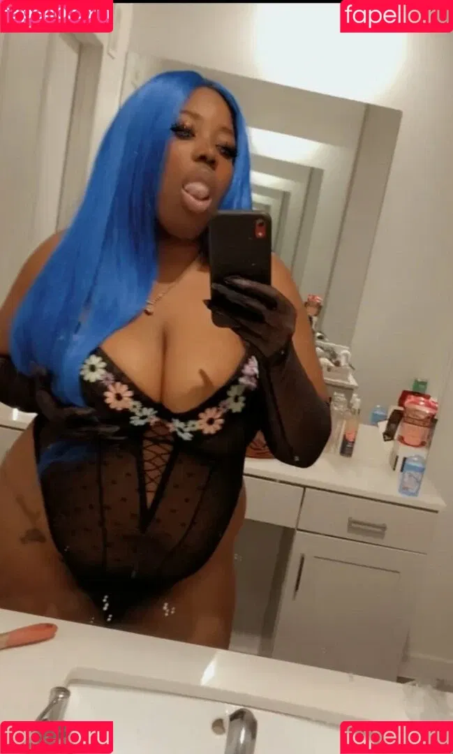 Beatrixx_ Onlyfans Photo Gallery 
