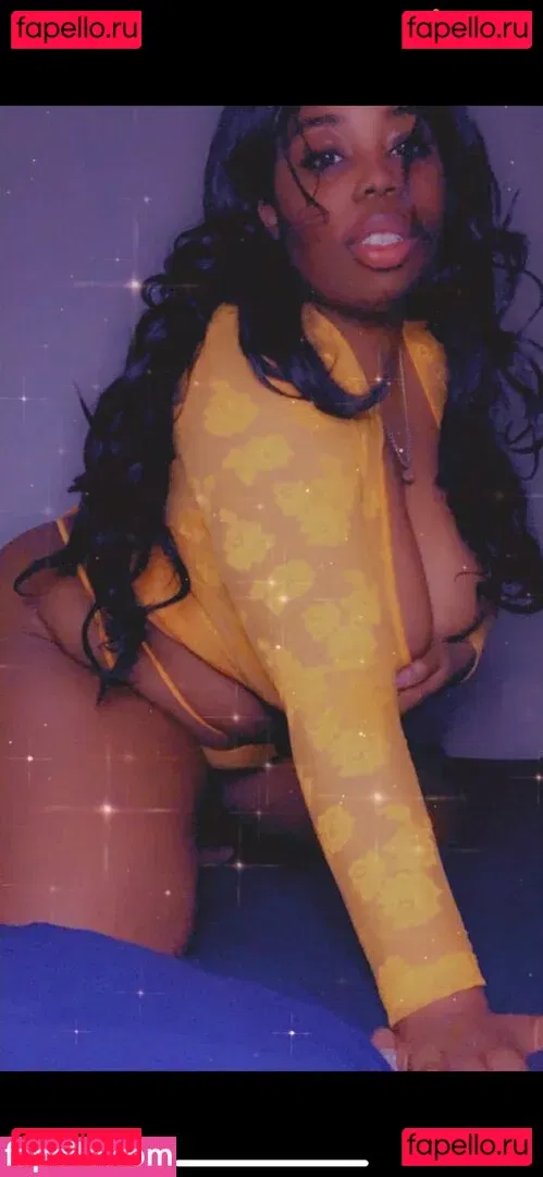 Beatrixx_ Onlyfans Photo Gallery 