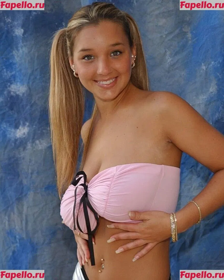 Christina Model Onlyfans Photo Gallery 