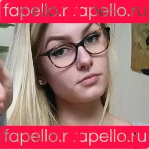 emmyfeetandsocks Onlyfans Photo Gallery 
