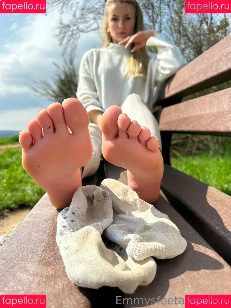 emmyfeetandsocks Onlyfans Photo Gallery 
