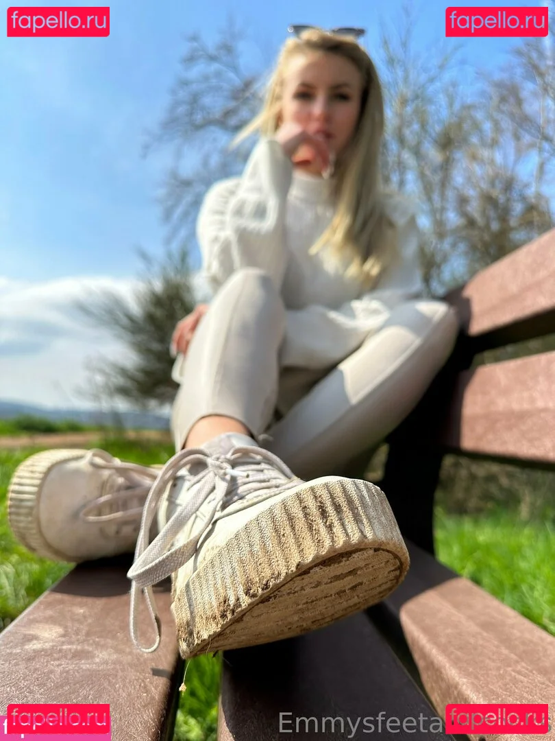 emmyfeetandsocks Onlyfans Photo Gallery 