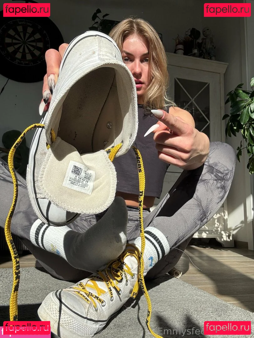 emmyfeetandsocks Onlyfans Photo Gallery 