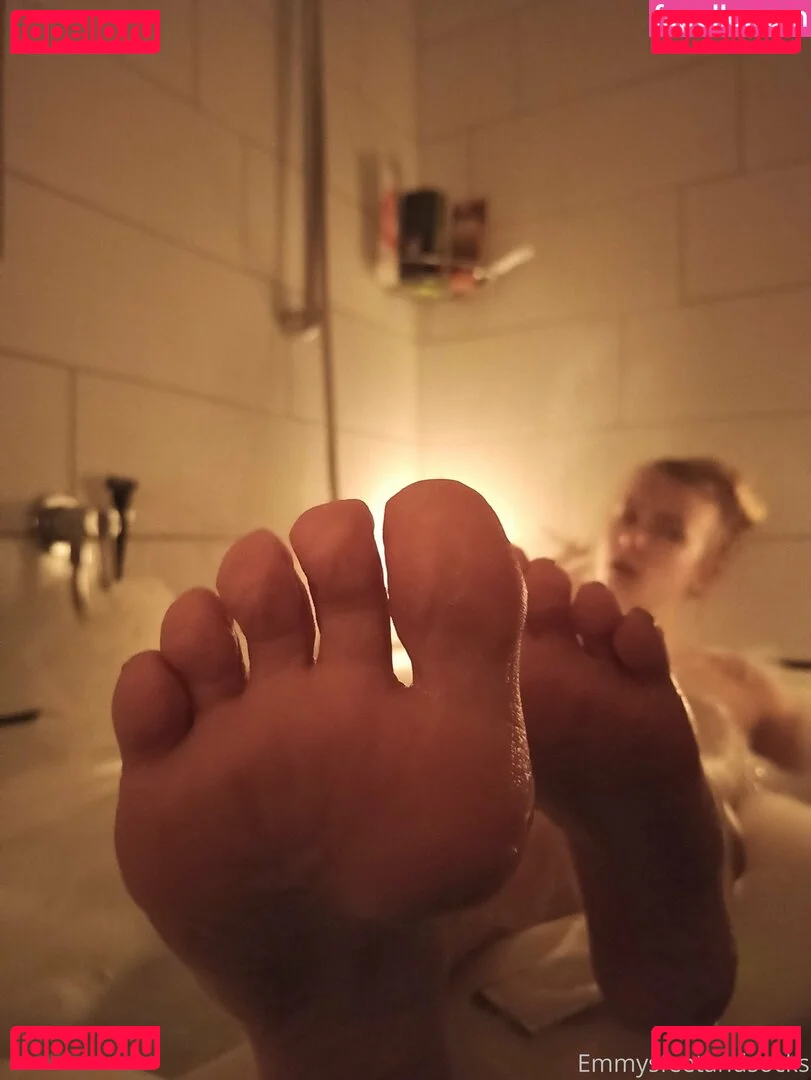 emmyfeetandsocks Onlyfans Photo Gallery 