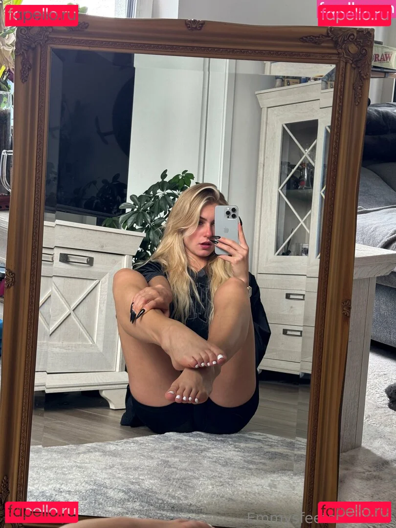 emmyfeetandsocks Onlyfans Photo Gallery 
