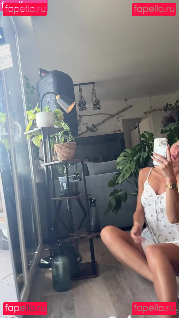 emmyfeetandsocks Onlyfans Photo Gallery 