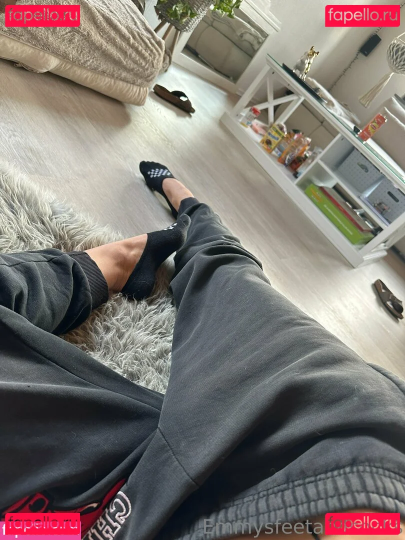 emmyfeetandsocks Onlyfans Photo Gallery 