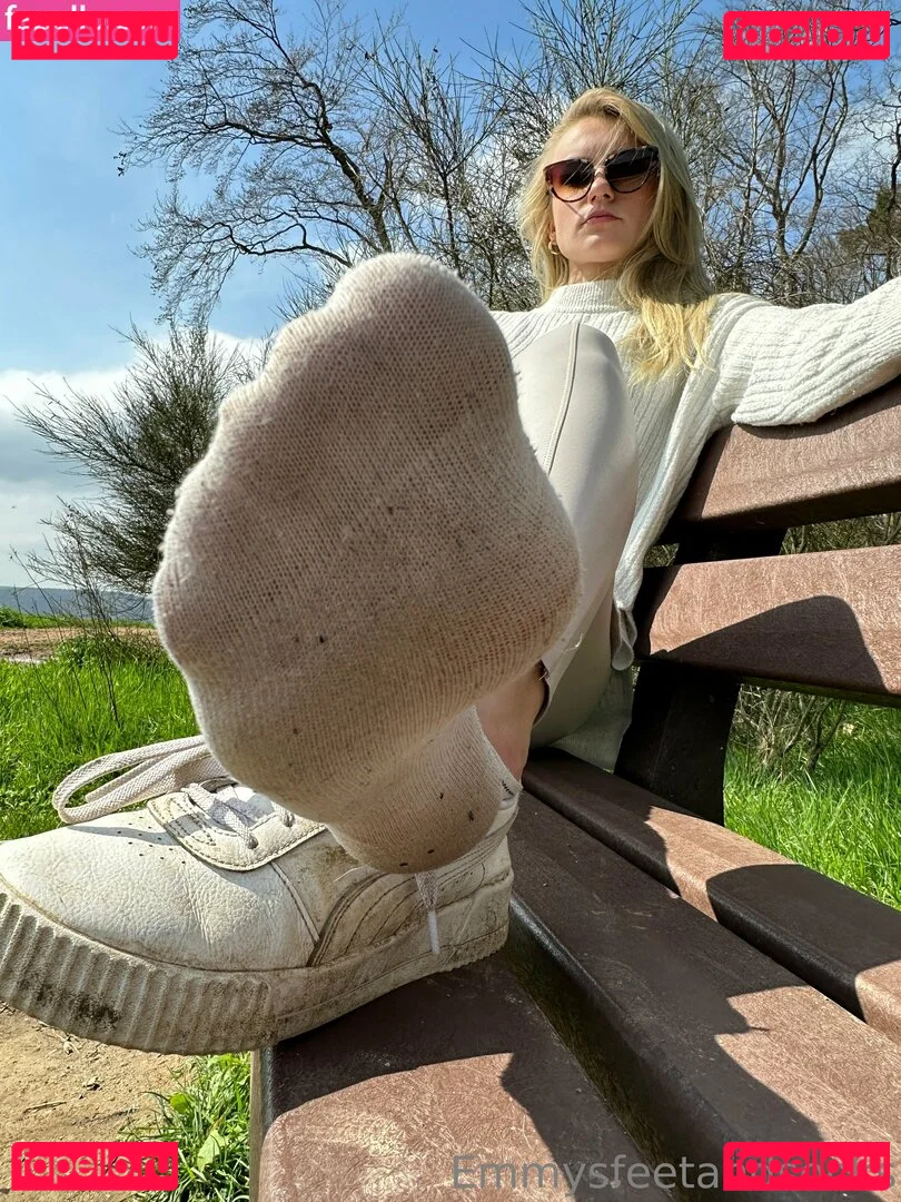 emmyfeetandsocks Onlyfans Photo Gallery 