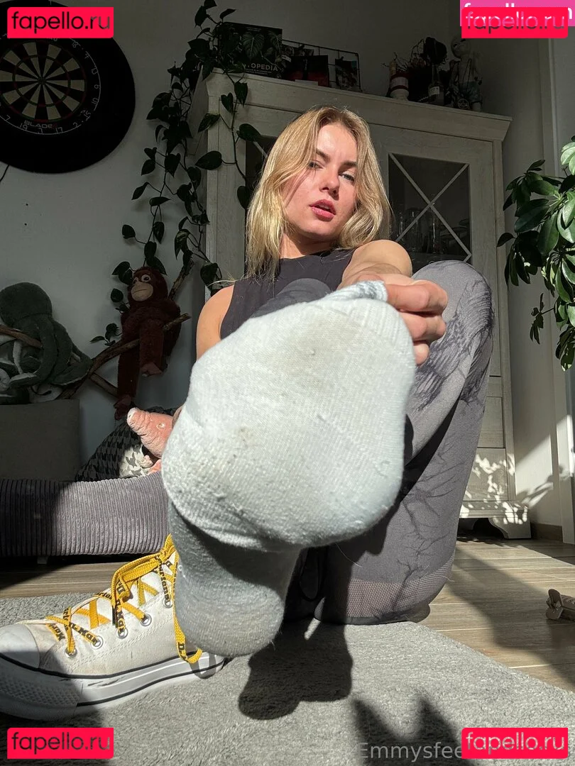 emmyfeetandsocks Onlyfans Photo Gallery 