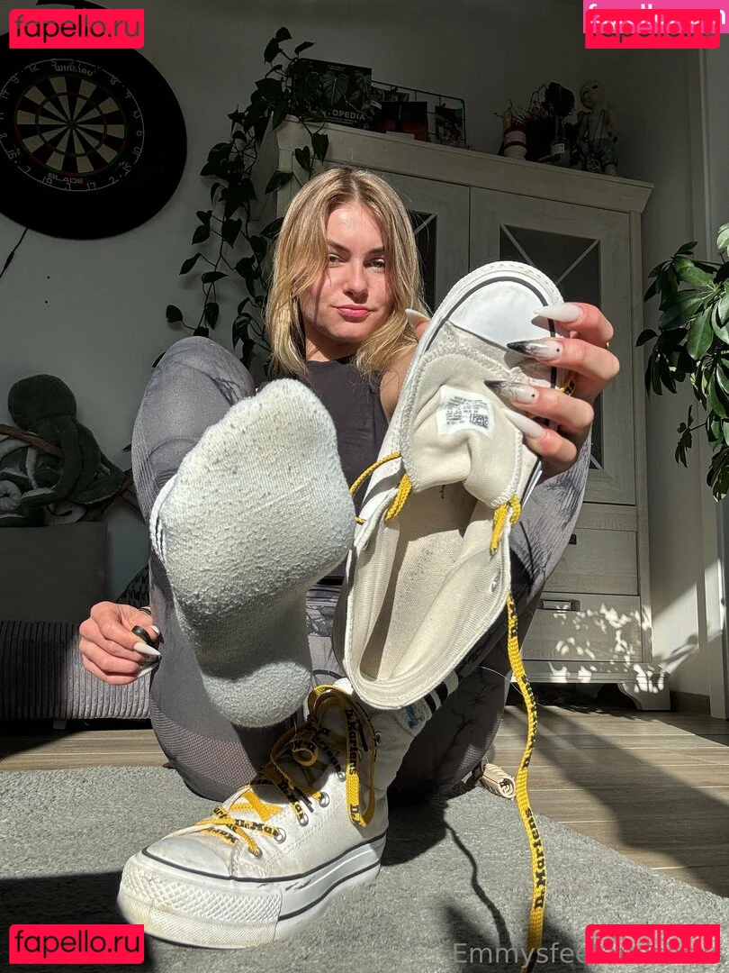 emmyfeetandsocks Onlyfans Photo Gallery 