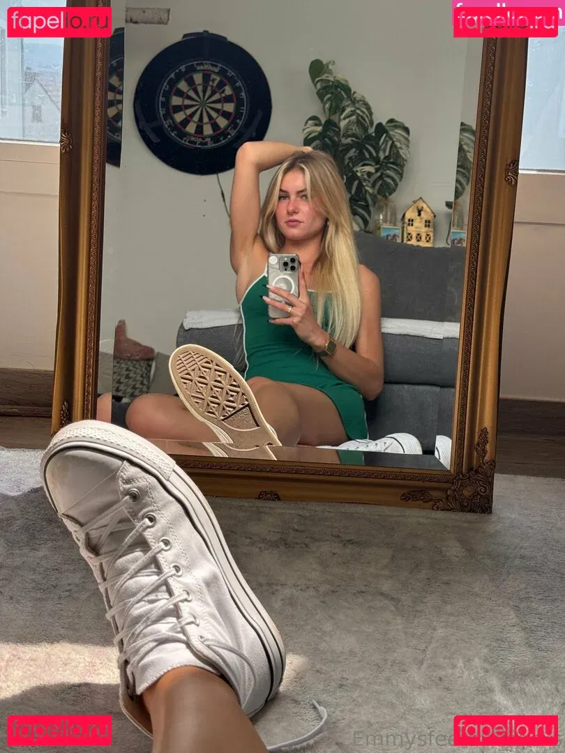 emmyfeetandsocks Onlyfans Photo Gallery 