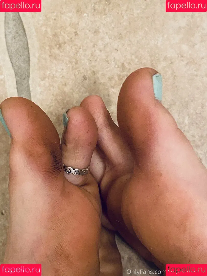 leahjonessxo Onlyfans Photo Gallery 