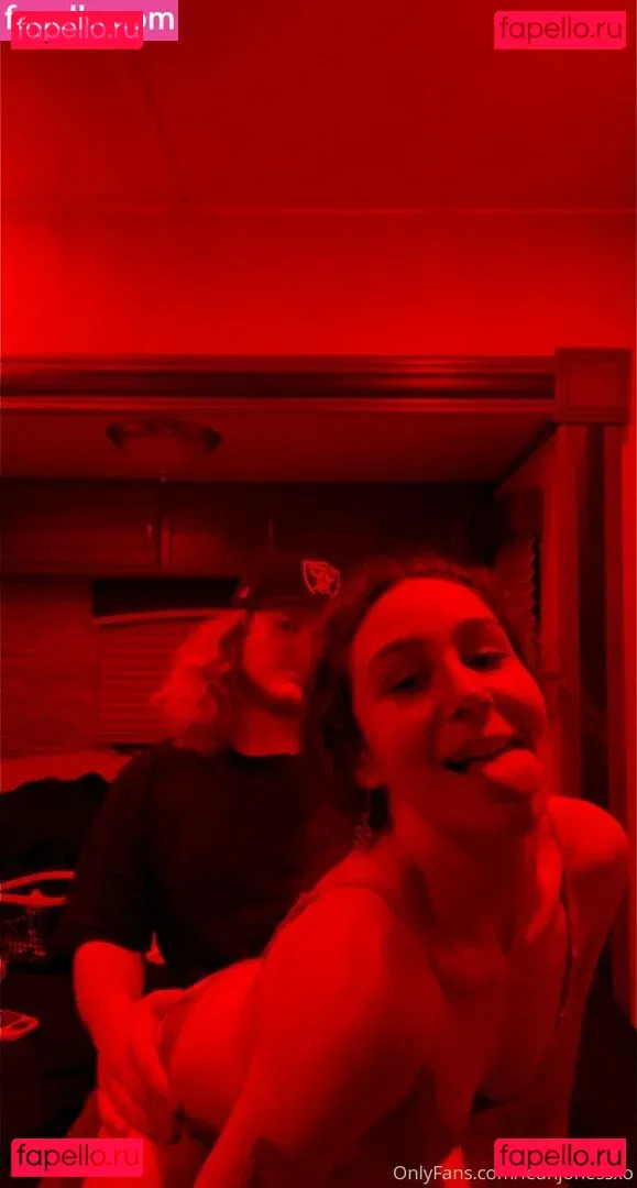 leahjonessxo Onlyfans Photo Gallery 