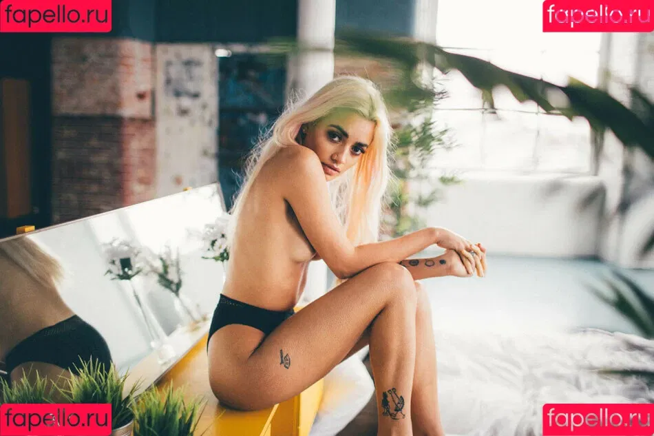 Tara Sky Martin Onlyfans Photo Gallery 