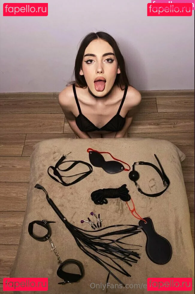 Eva_maine22 Onlyfans Photo Gallery 