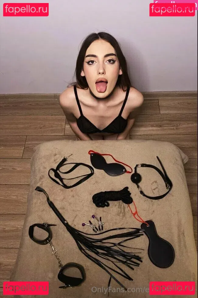 Eva_maine22 Onlyfans Photo Gallery 